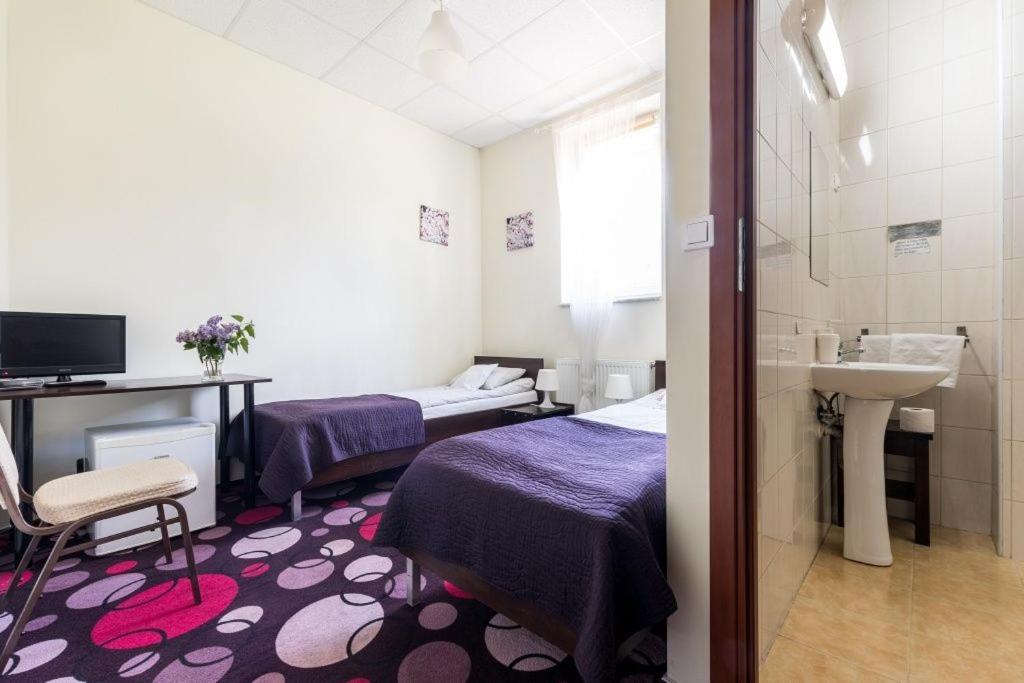 Konstantynów Łódzki Motel Silver الغرفة الصورة