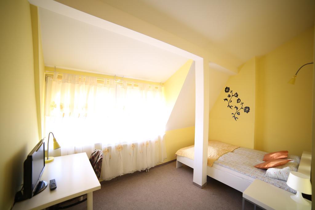 Konstantynów Łódzki Motel Silver الغرفة الصورة